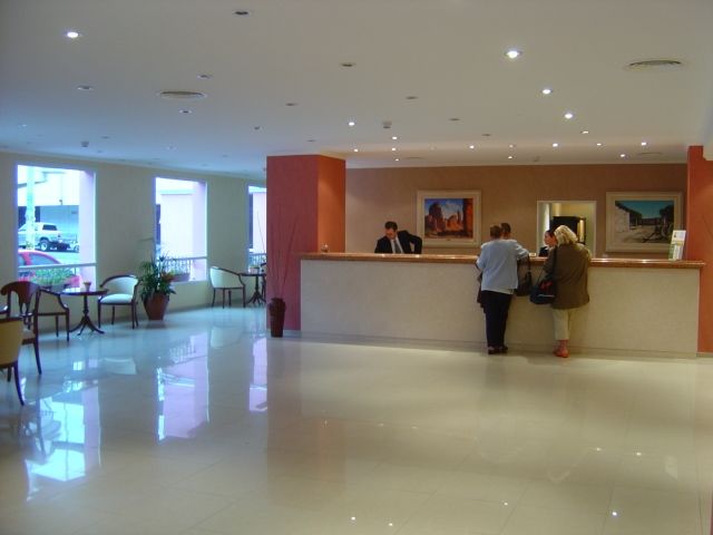 לה ריוחה Naindo Park Hotel מראה חיצוני תמונה